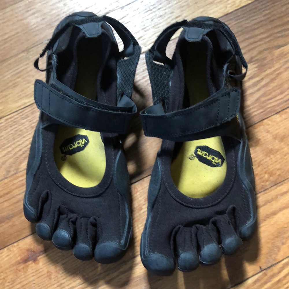 Vibram  five fingers shoes